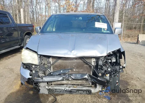 2019 Dodge Grand Caravan Sxt z USA, uszkodzony, nr VIN 2C4RDGCG2KR611606